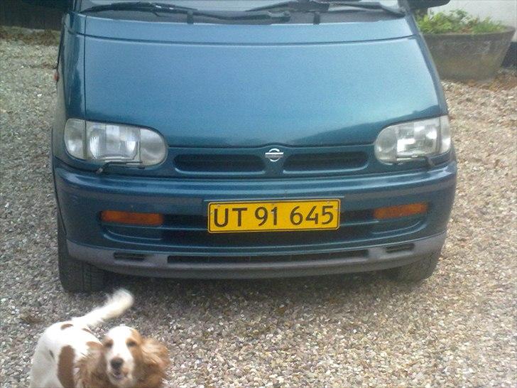 Nissan serena .død billede 6