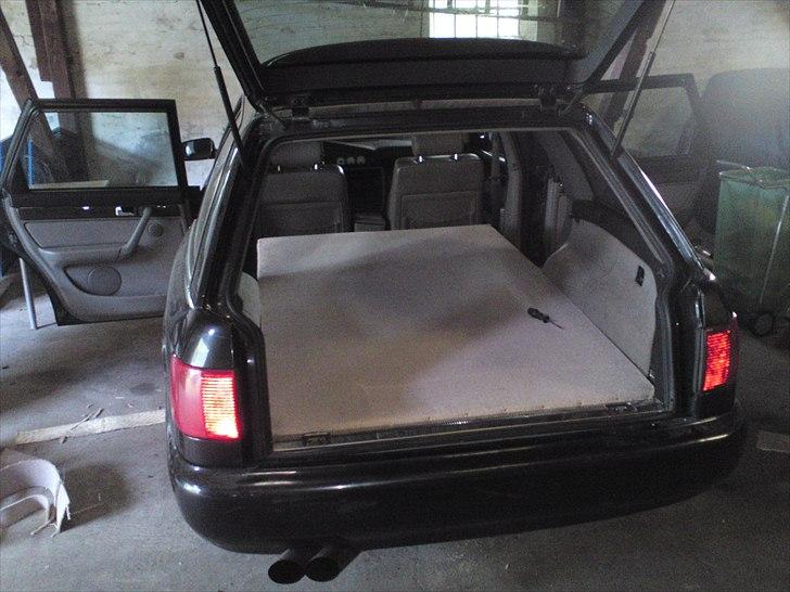 Audi S6 4.2 V8 Selvblander - Så er den næsten klar til de guleplader... :) billede 14