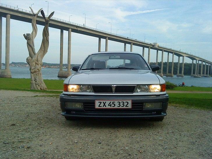 Mitsubishi galant billede 9