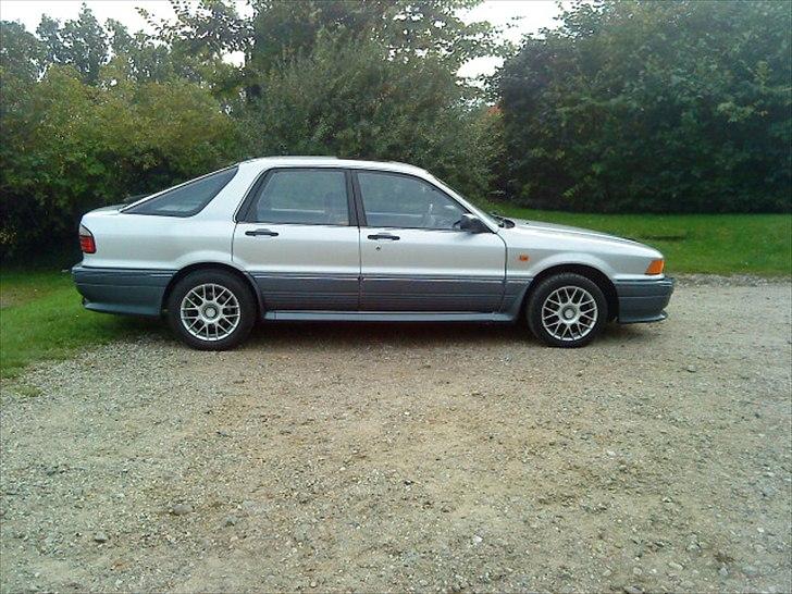 Mitsubishi galant billede 11