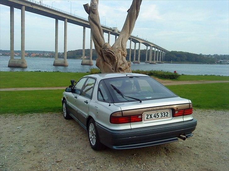 Mitsubishi galant billede 14