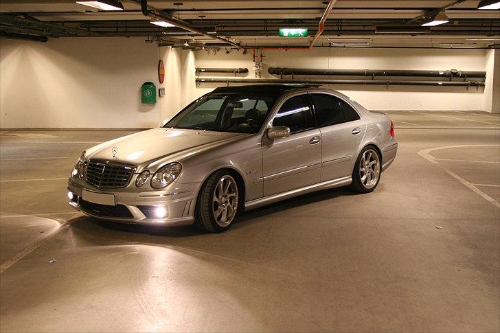 Mercedes Benz E55 AMG Carbon (Solgt) billede 7