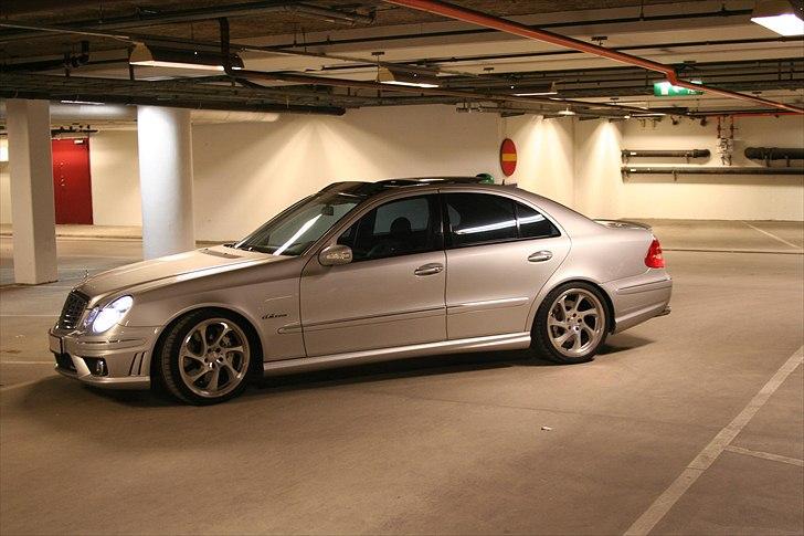 Mercedes Benz E55 AMG Carbon (Solgt) billede 8