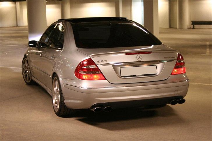 Mercedes Benz E55 AMG Carbon billede 9