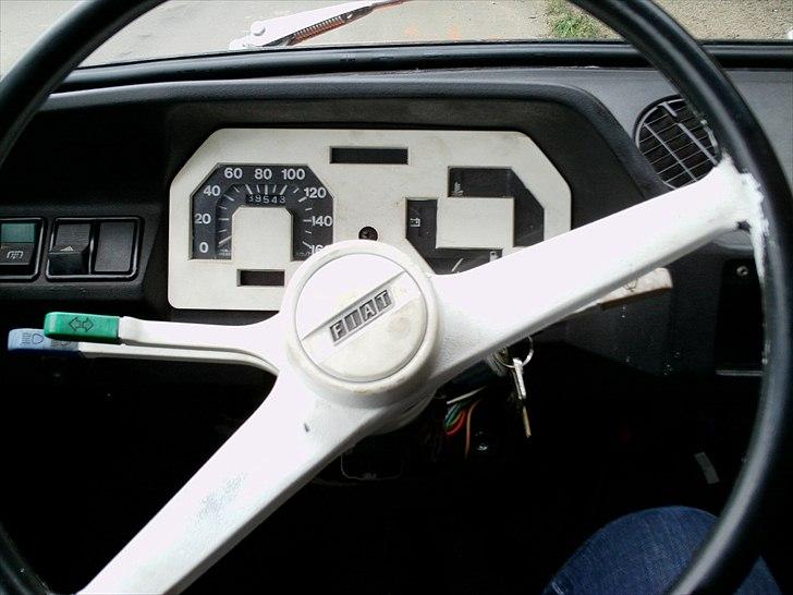Fiat 127 0,9 - cockpit billede 8
