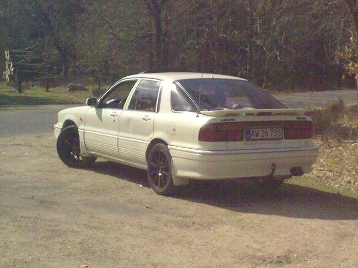 Mitsubishi Galant billede 3