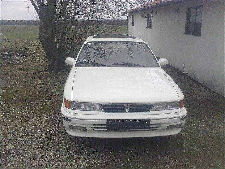 Mitsubishi Galant - Var lige kommet hjem efter afhentning. billede 7