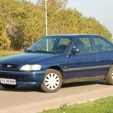 Ford Escort 1.6 CLX solgt