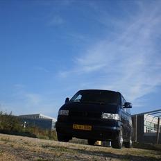VW Transporter Solgt