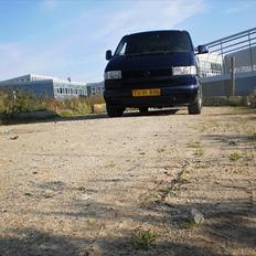 VW Transporter Solgt