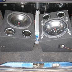 Ford Escort 1.4i solgt