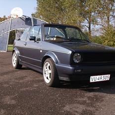 VW Golf 1.8 Cab. **Solgt**