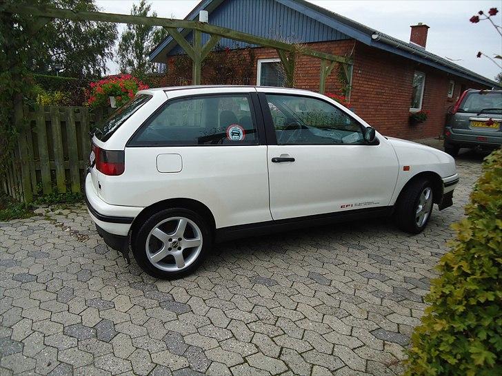 Seat Ibiza GLXI EFI  SOLGT billede 5