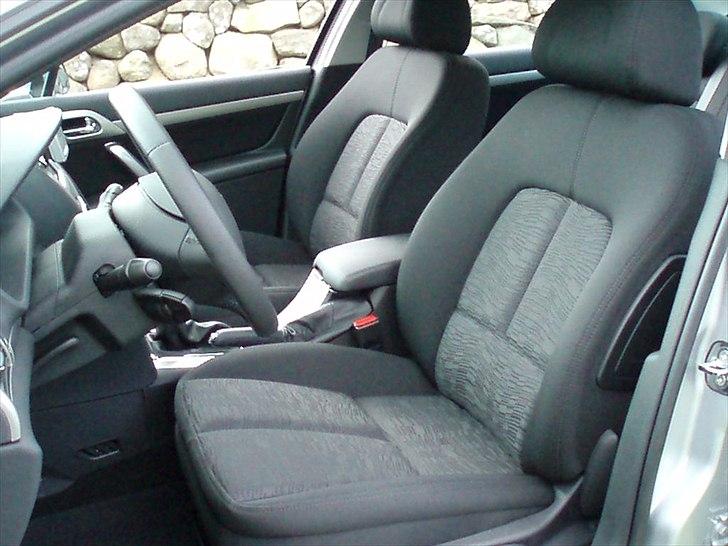 Peugeot 407 1,6 HDI 4D  billede 8