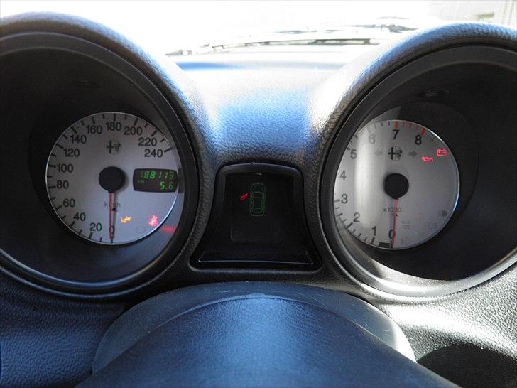 Alfa Romeo 156 2,0 TS (SOLGT)  billede 11