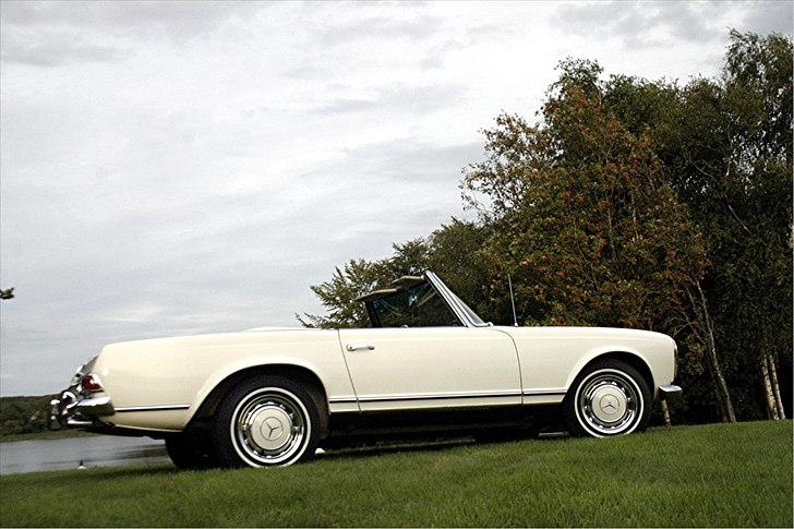 Mercedes Benz 230 SL (W113) *Solgt* billede 3