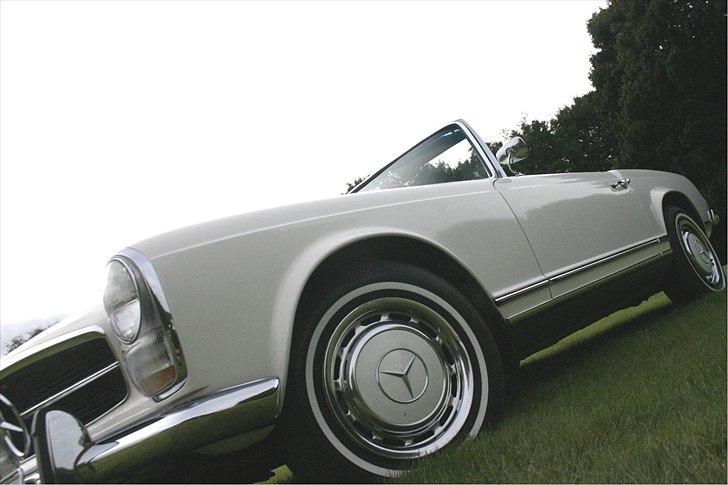 Mercedes Benz 230 SL (W113) *Solgt* billede 9