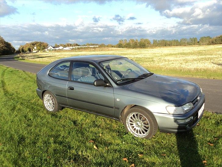 Toyota corolla E10 billede 4