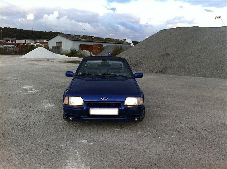 Ford Escort xr3i Cab Solgt billede 5