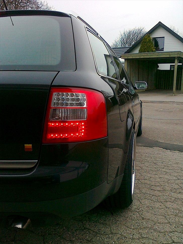 Audi A6 Avant 2,5 TDI QUATTRO "SOLGT" - LED baglygter billede 17