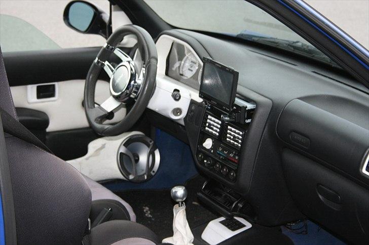 Peugeot 106 Rallye byttet væk billede 8