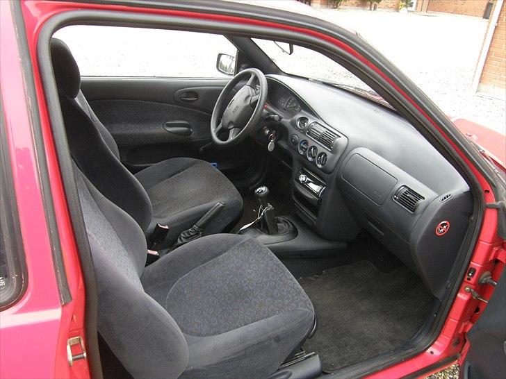 Ford Escort 1.6 3d billede 9