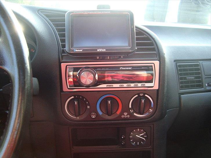 BMW e36 320i vanos. SOLGT billede 11