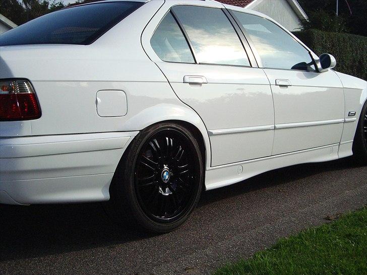 BMW e36 320i vanos. SOLGT billede 19
