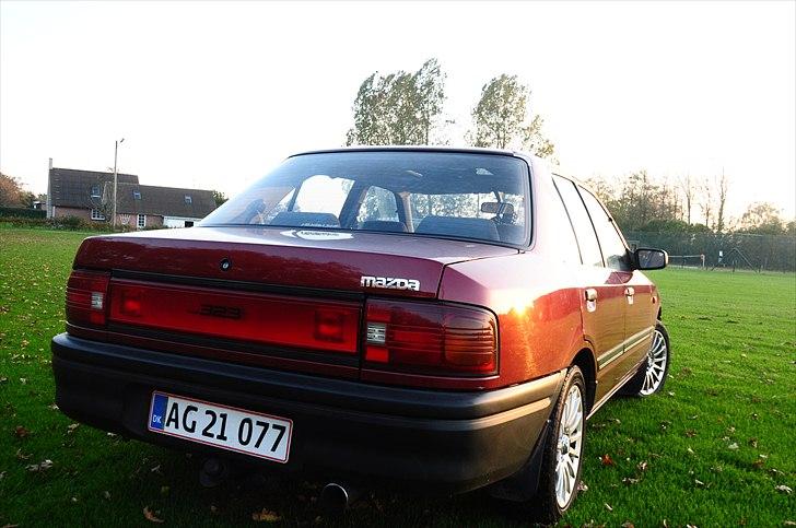 Mazda 323 BG billede 7