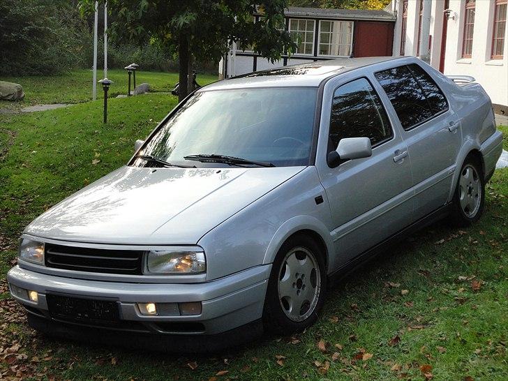 VW Vento VR6 SOLGT billede 1