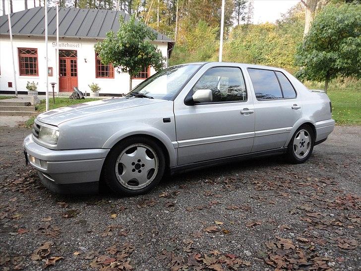 VW Vento VR6 SOLGT billede 5