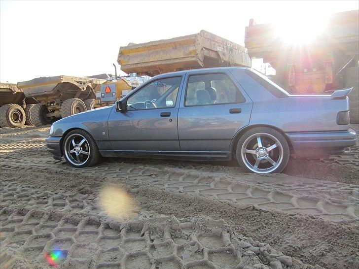 Ford sierra sapphire  2900i billede 1
