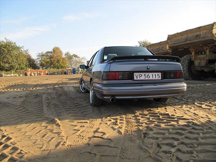 Ford sierra sapphire  2900i billede 4