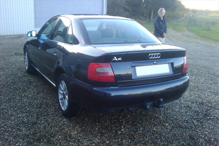 Audi  A4 billede 9