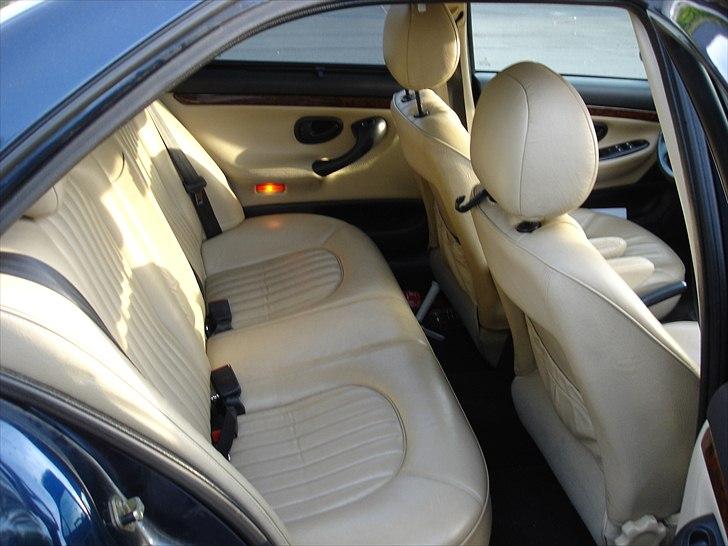 Peugeot 406 billede 2