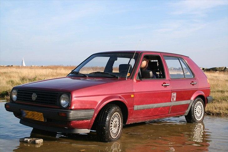 VW Golf 2 CL - Solgt - Billederne er taget ved containerhavnen i Århus billede 2