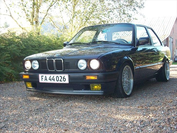 BMW E30 billede 7