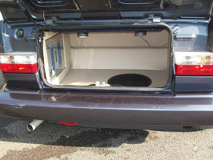 VW Golf 1.8 Cab. **Solgt** billede 6