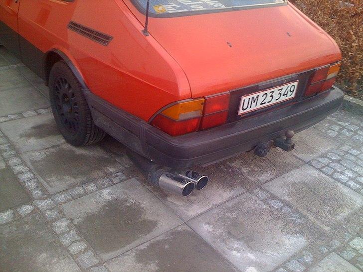 Saab 900i solgt billede 4