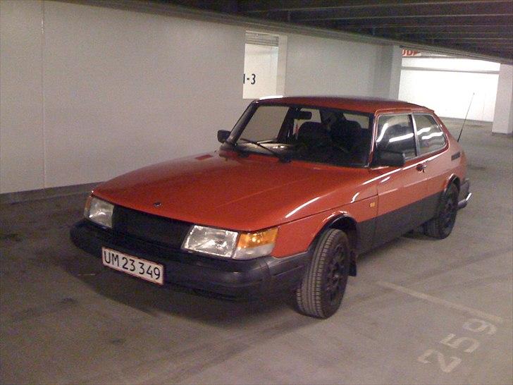 Saab 900i solgt billede 10