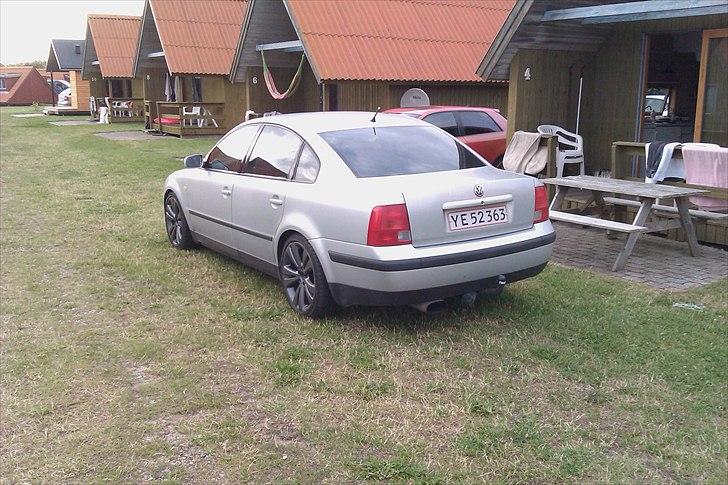 VW Passat 3B - På camping med kæresten.  billede 4