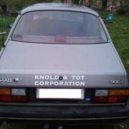 Saab 900i