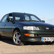 Ford Escort CLX