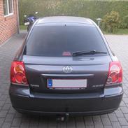 Toyota Avensis 1.8 VVT-i