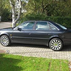 Audi A6 2,6 Quattro S-line