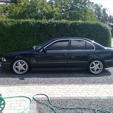 BMW e39 520  (solgt)