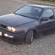 VW Golf lll solgt