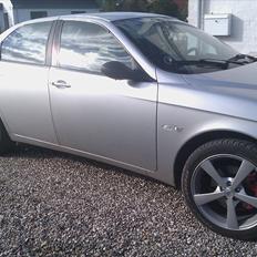 Alfa Romeo 156 2,5 v6 24v solgt