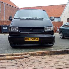 VW Transporter T4 solgt