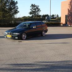 BMW e36 320 touring